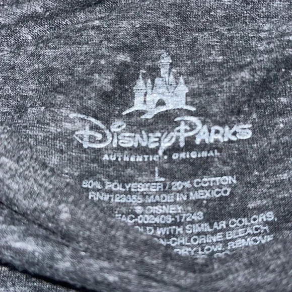 Disney Parks WDW T-shirt - size large - B - Picture 3 of 3